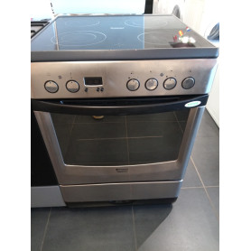 Cuisinière Elec. HOT POINT CE6VPS(X)